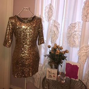 BB Dakota Gold Bodycon Sequin dress